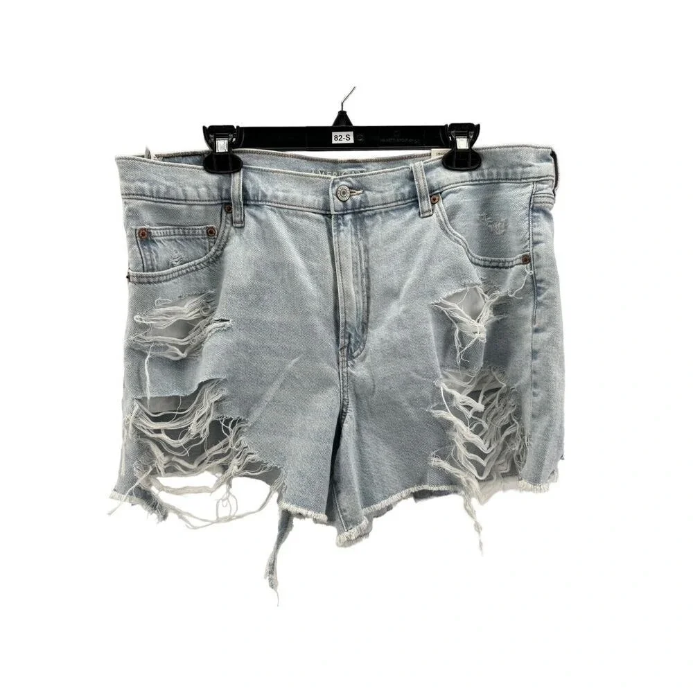American Eagle Women's 90's Boyfriend Strigid Distressed Shorts Size 18 NEW